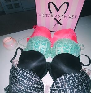 VICTORIA SECRET BRAS